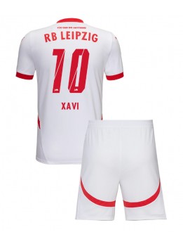 Billige RB Leipzig Xavi Simons #10 Hjemmedraktsett Barn 2024-25 Kortermet (+ Korte bukser)